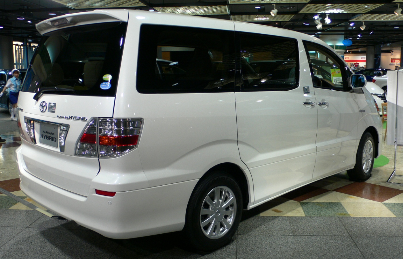 Toyota Alphard Hybrid